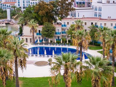 Festival Hotel Resort & Spa