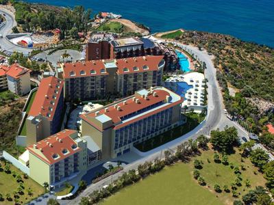 Ramada Hotel & Suites