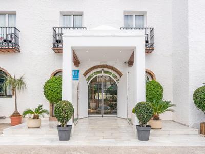 Nerja Club Spa by Dorobe