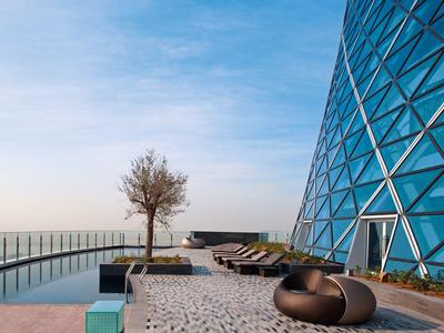 Andaz Capital Gate Abu Dhabi-A concept by Hyatt