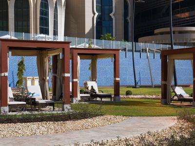 Bab Al Qasr, a Beach Resort & Spa by Millennium
