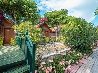 Can Garden Beach