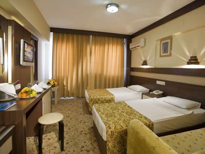 Lonicera World Hotel