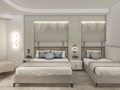 Moderne hotelkamer met een tweepersoonsbed, een eenpersoonsbed en neutrale kleuren.