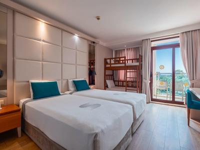 Bella Resort & Spa