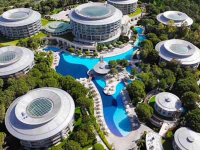 Calista Luxury Resort
