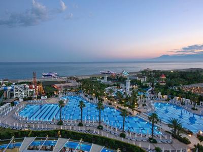 Delphin Imperial