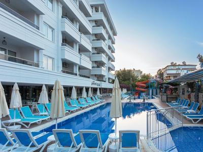 Bonapart Sealine Hotel