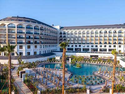 Raxeria Hotel