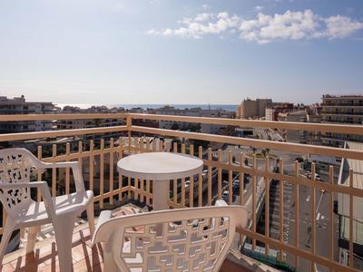 Bcn038 51