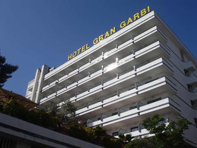 Bcn086 16