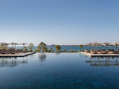 Anda Barut Collection