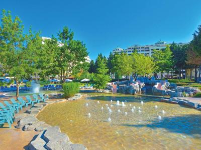 Sol Nessebar Resort