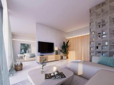 Modern eingerichtetes Wohnzimmer mit Sofa, Fernseher und großen Fenstern mit Blick ins Grüne.