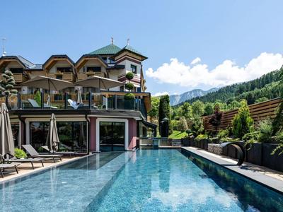 Tevini Dolomites Charming Hotel