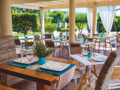 Almyros Villas Resort