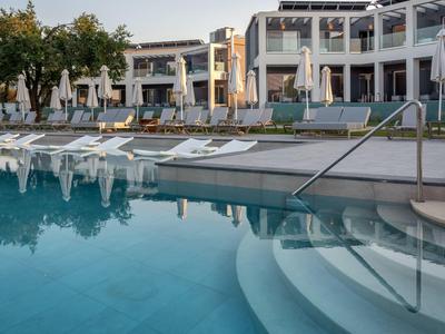 Vissalo by Acharavi Beach Hotel