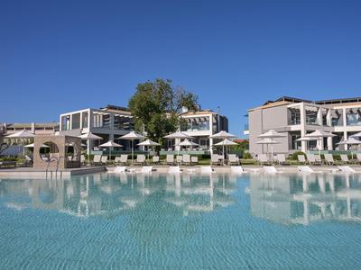 Vissalo by Acharavi Beach Hotel