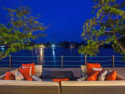 NH Bentota Ceysands Resort