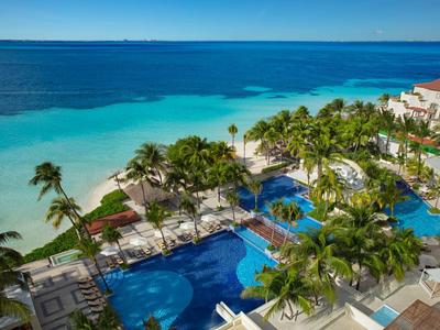 Dreams Sands Cancun Resort & Spa