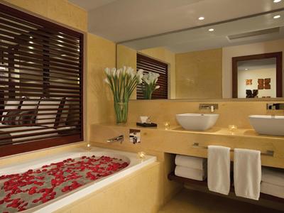 Secrets Playa Mujeres Golf & Spa Resort - Junior Suite Ocean View