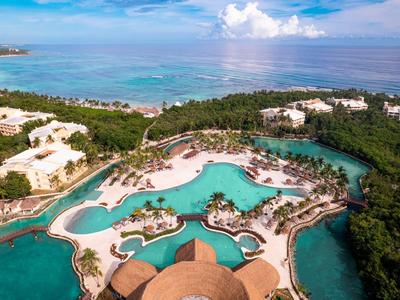 Grand Palladium Select White Sand