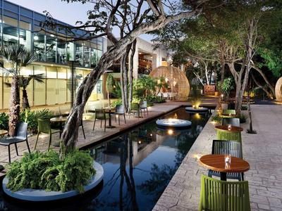 The Fives Beach Hotel & Residence