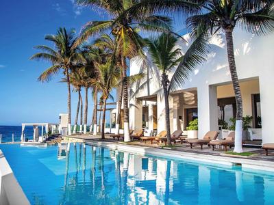 Sunscape Akumal Beach Resort & Spa