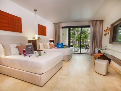 Family Selection at Grand Palladium Kantenah Resort & Spa