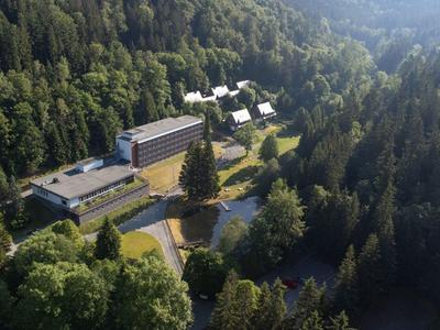 Sunday Schwarzbachtal Hideaway Resort