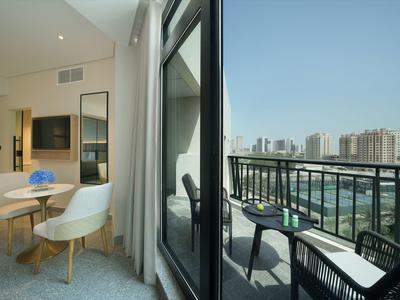 Dxb003 131