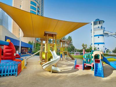 Dxb004 235
