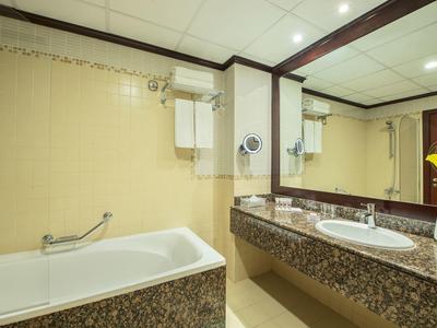 Dxb059 281