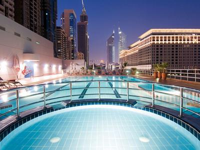 Rose Rayhaan Rotana