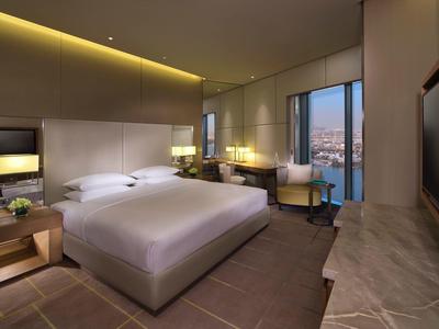 Hyatt Regency Dubai Creek Heights