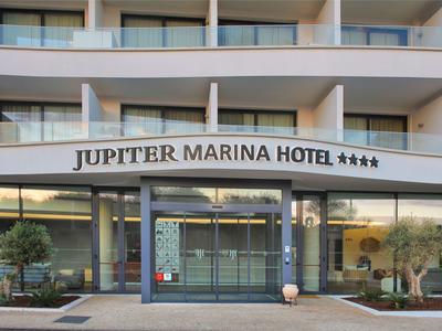 Jupiter Marina Hotel
