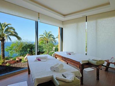 Pestana Promenade Premium Ocean & Spa Resort