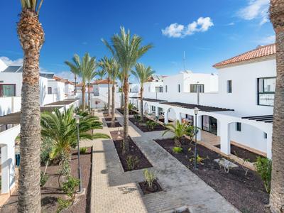 Broncemar Beach Suites Hotel