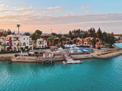 Nilkombi MS Lady Carol + Sultan Bey