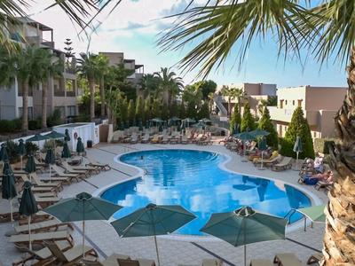Grand Hotel Holiday Resort