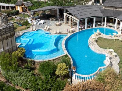 Orpheas Resort