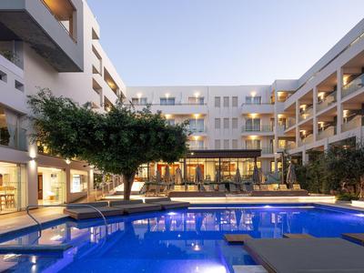 Atrium Ambiance