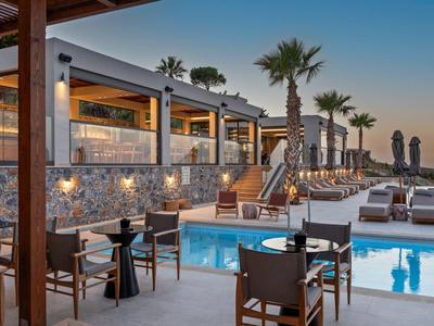 Happy Cretan Suites