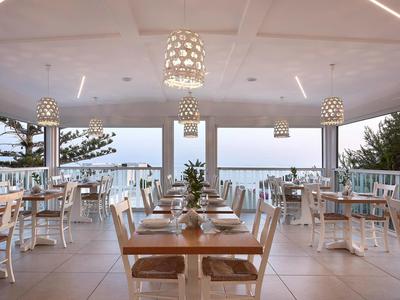 CHC Coriva Beach
