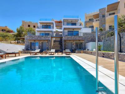 Seascape Luxury Residence