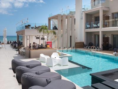 Epos Luxury Beach Hotel