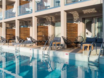 Epos Luxury Beach Hotel