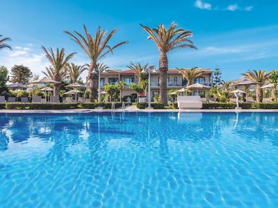 Marinos Beach Hotel