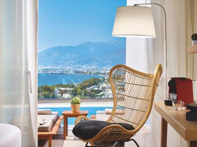 Enorme Santanna Beach Resort
