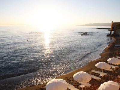 Glaros Beach Hotel
